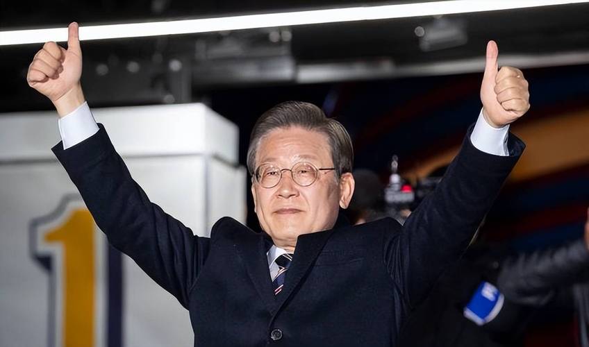新澳2025今晚开奖结果和李在明正式宣誓就职与李在明是什么党